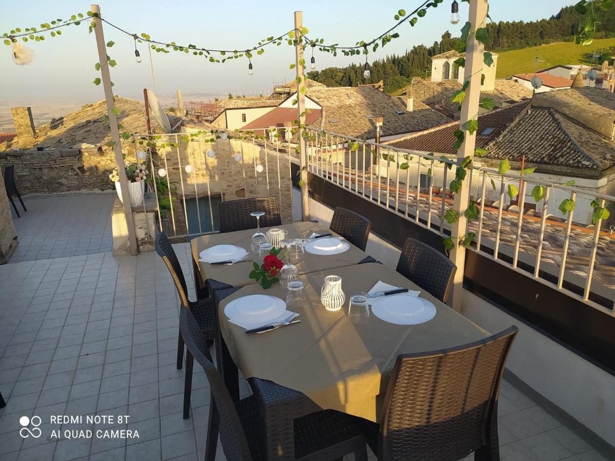 Agora' Castelnuovo Della Daunia Bed & Breakfast Exterior photo